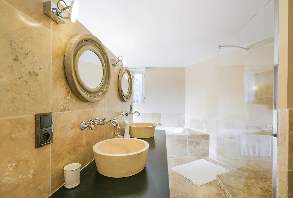 La Clapassina Luberon Otel Bonnieux 0*,